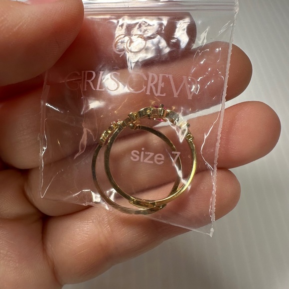 Girls Crew X Marvel Wonder Woman Interlocking Rings Gold Tone Size 7 - Picture 7 of 7